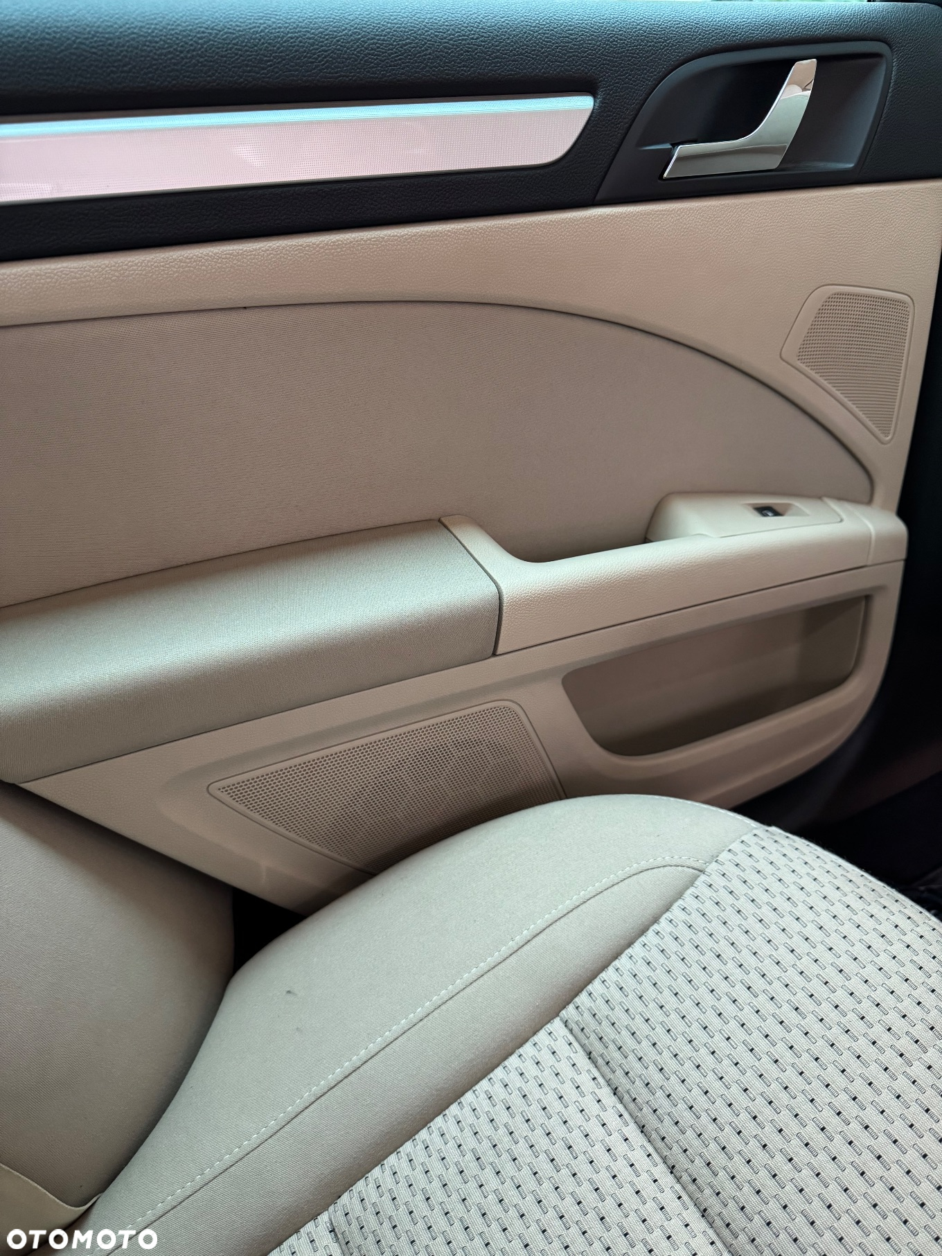 Skoda Superb 2.0 TDI Elegance DSG - 18