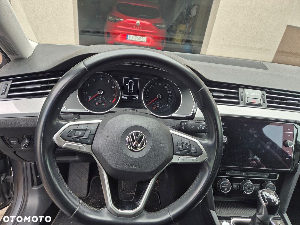 Volkswagen Passat 1.5 TSI EVO Business - 7