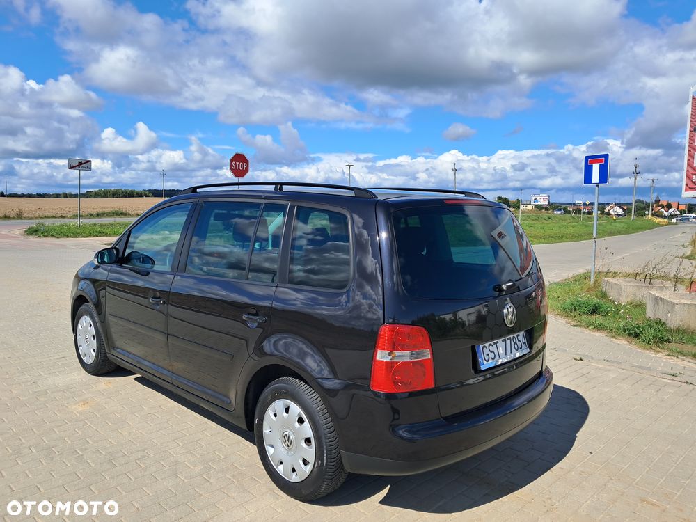 Volkswagen Touran 1.6 Freestyle - 4