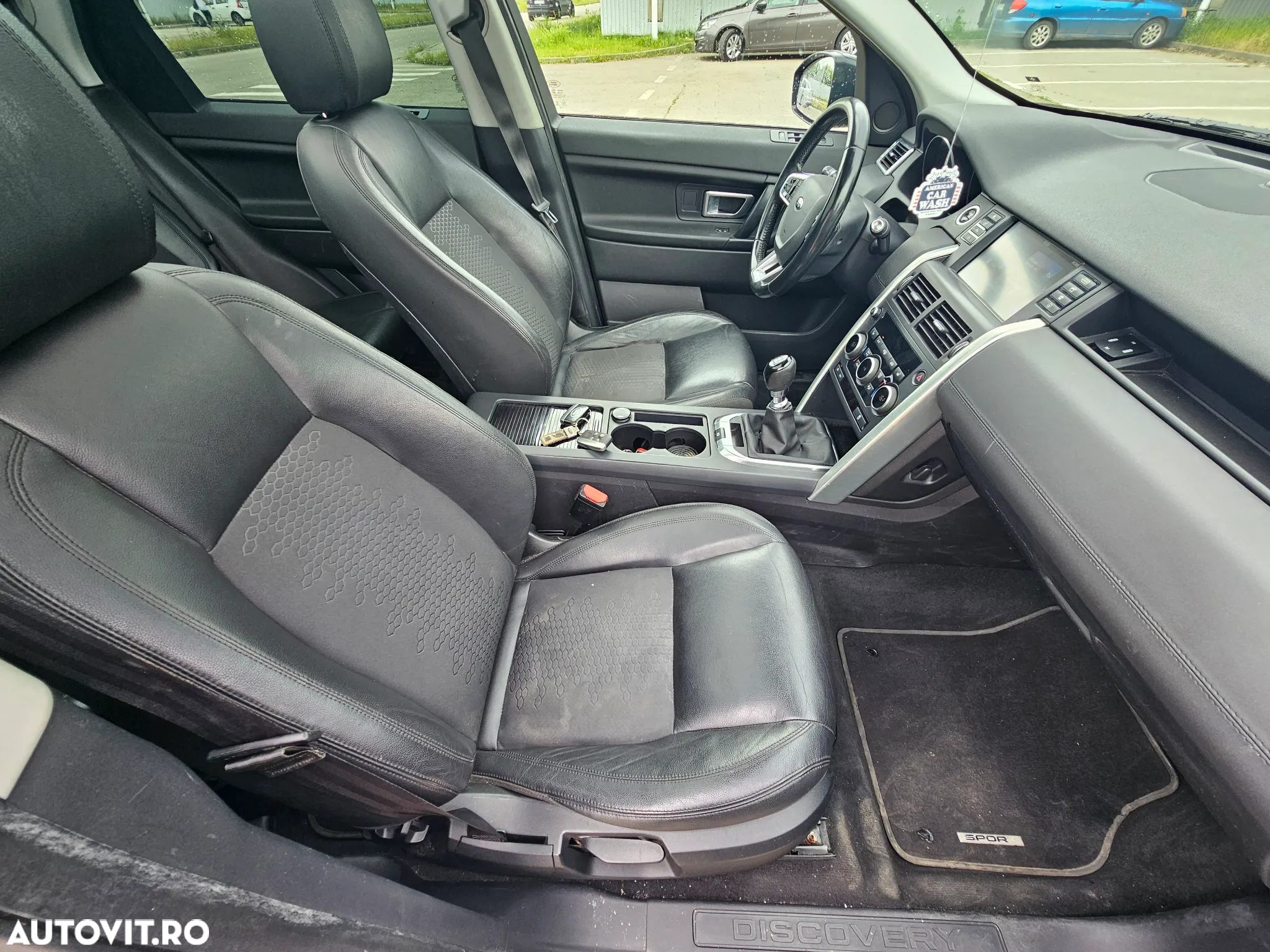 Land Rover Discovery Sport 2.0 l TD4 HSE - 15