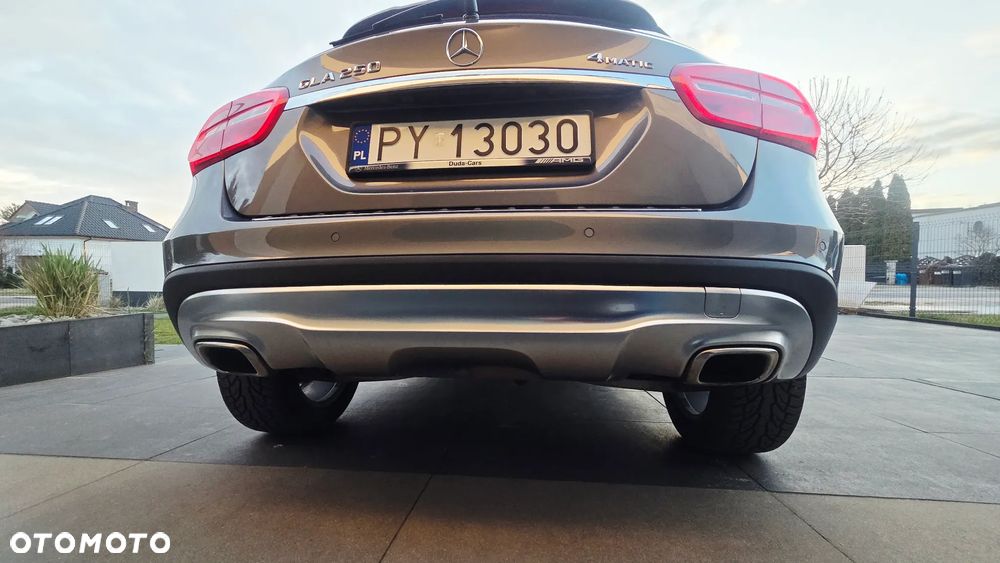 Mercedes-Benz GLA 250 4-Matic - 31