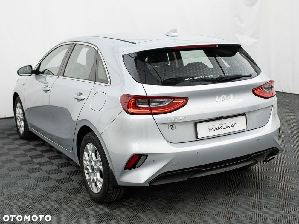 Kia Ceed 1.5 T-GDI M - 5