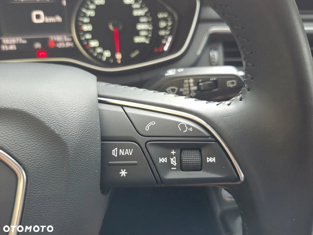 Audi A4 Avant 1.4 TFSI design - 33