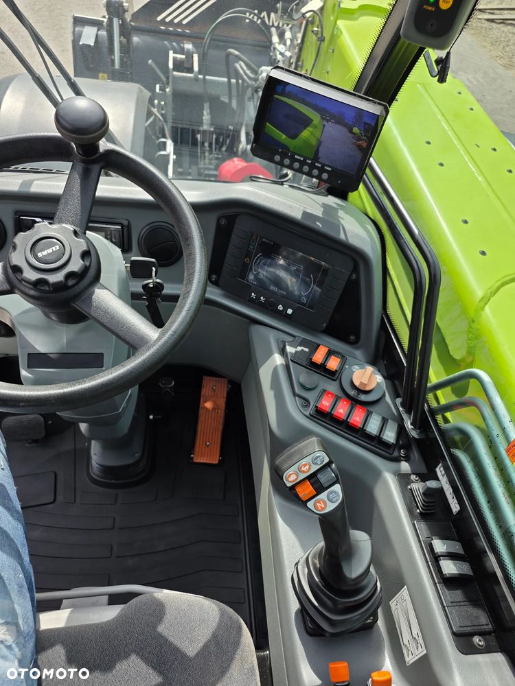 Claas Scorpion 741 VARIPOWER - 25