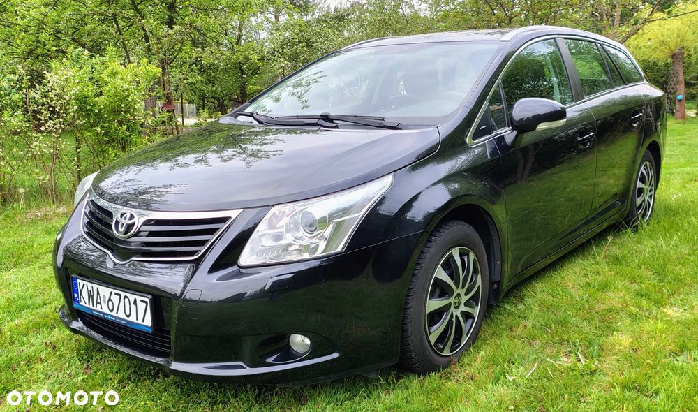 Toyota Avensis 1.8 Sol plus NAVI - 1