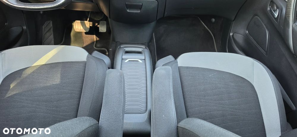 Citroën C4 Picasso BlueHDi 150 EAT6 Exclusive - 22