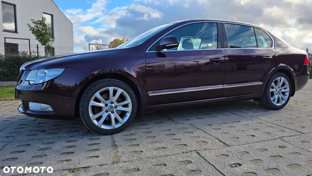 Skoda Superb 2.0 TDI Elegance - 4