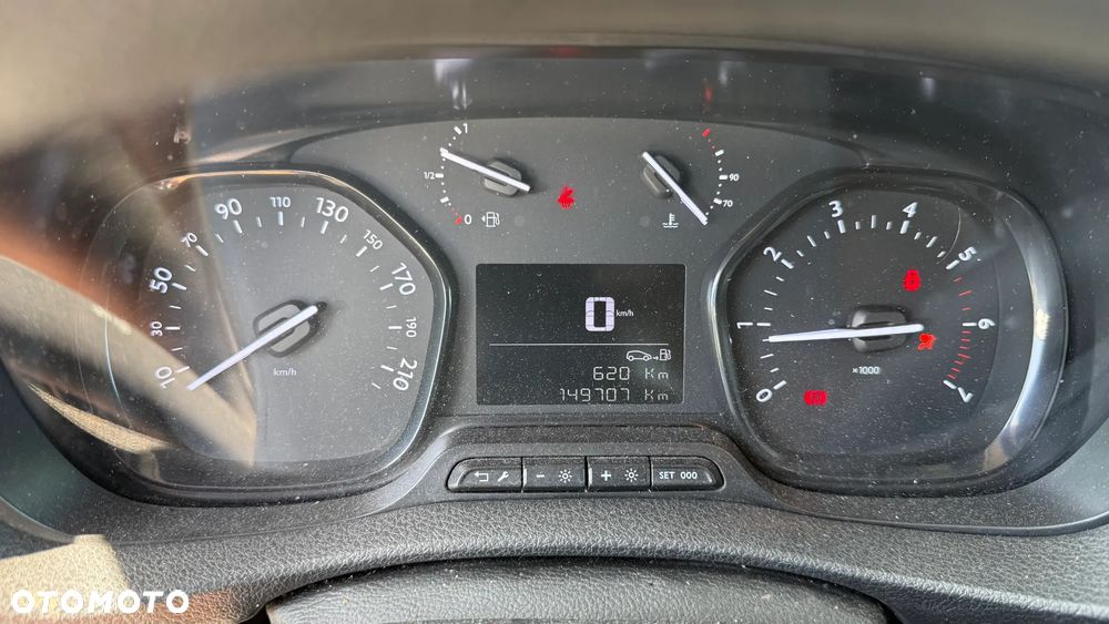 Peugeot EXPERT - 22