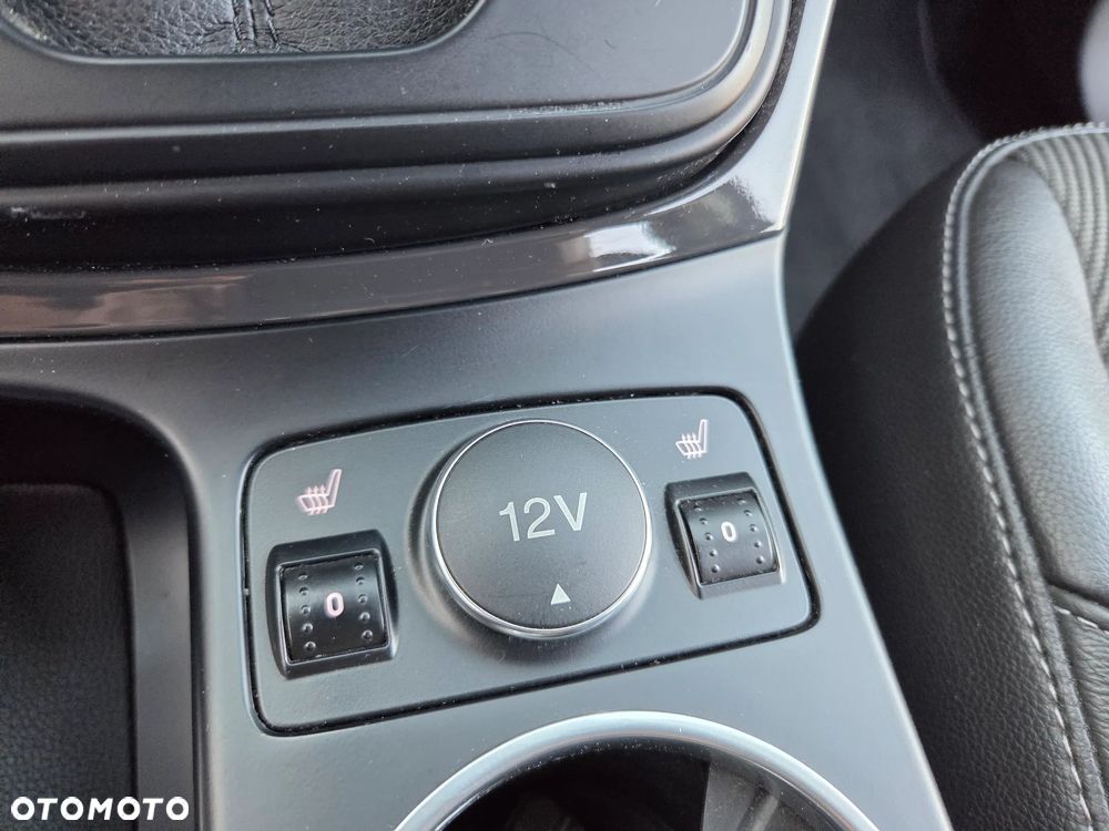 Ford Kuga 2.0 TDCi 4x4 Individual - 26