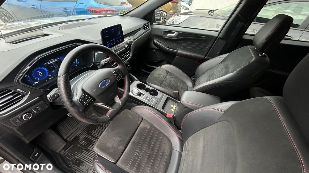 Ford Kuga 2.5 FHEV FWD ST-Line X eCVT - 19