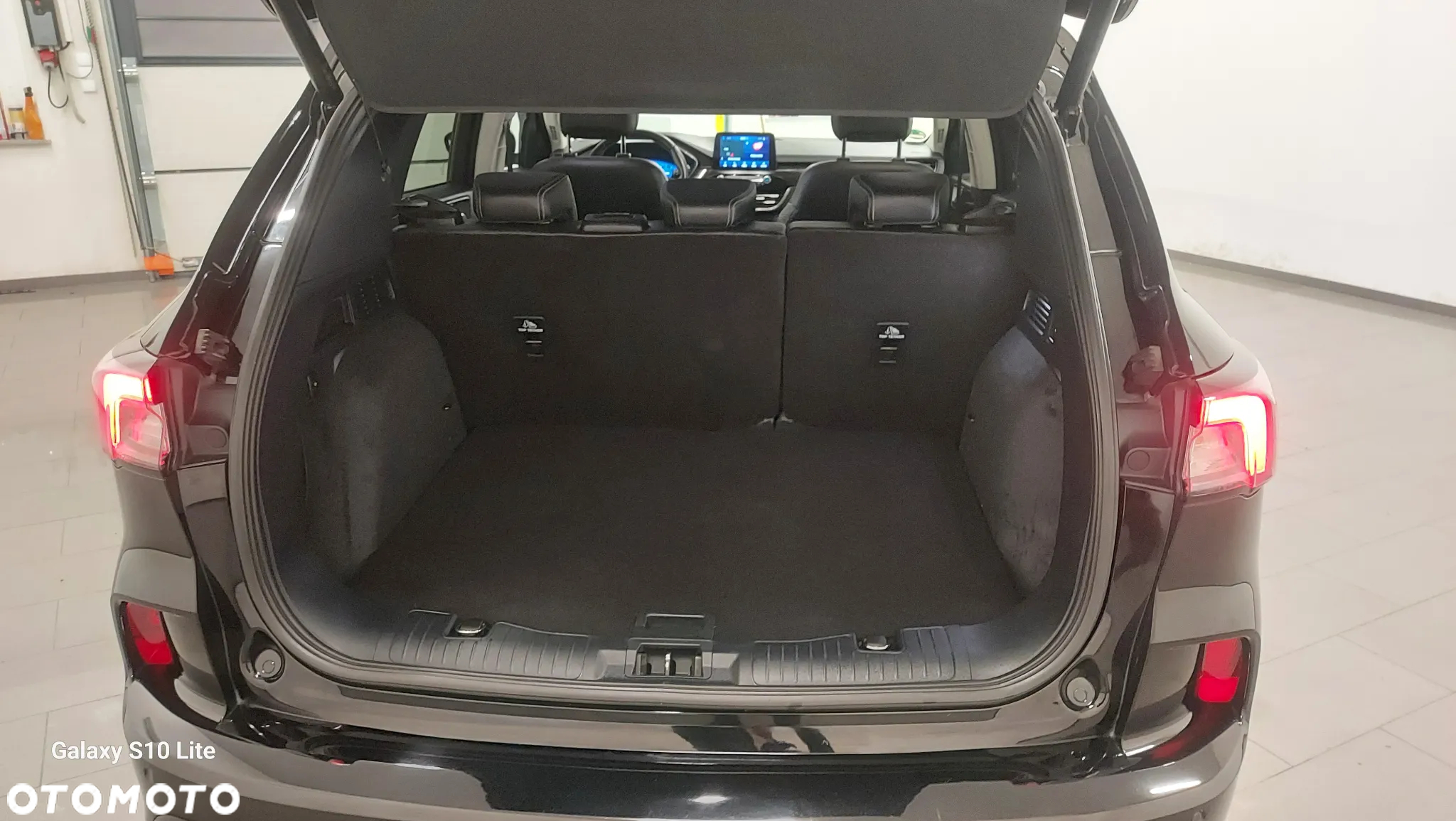 Ford Kuga Vignale 2.0 EcoBlue AWD - 9