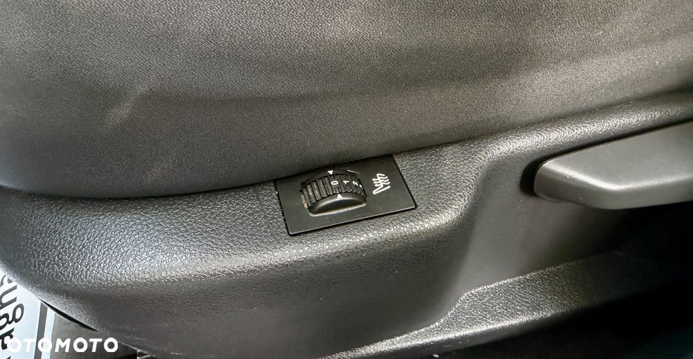 Peugeot 3008 BlueHDi 120 EAT6 Stop & Start Allure - 24