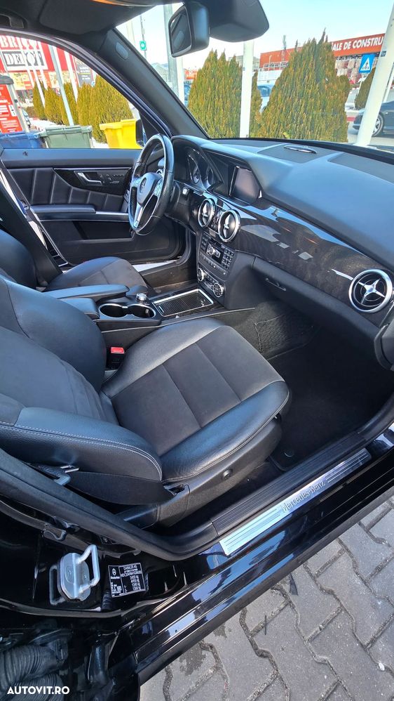 Mercedes-Benz GLK 220 CDI DPF 4Matic BlueEFFICIENCY 7G-TRONIC - 11