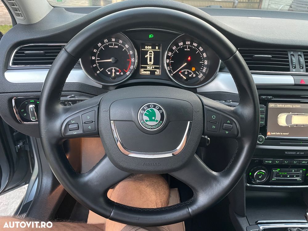 Skoda Superb - 32