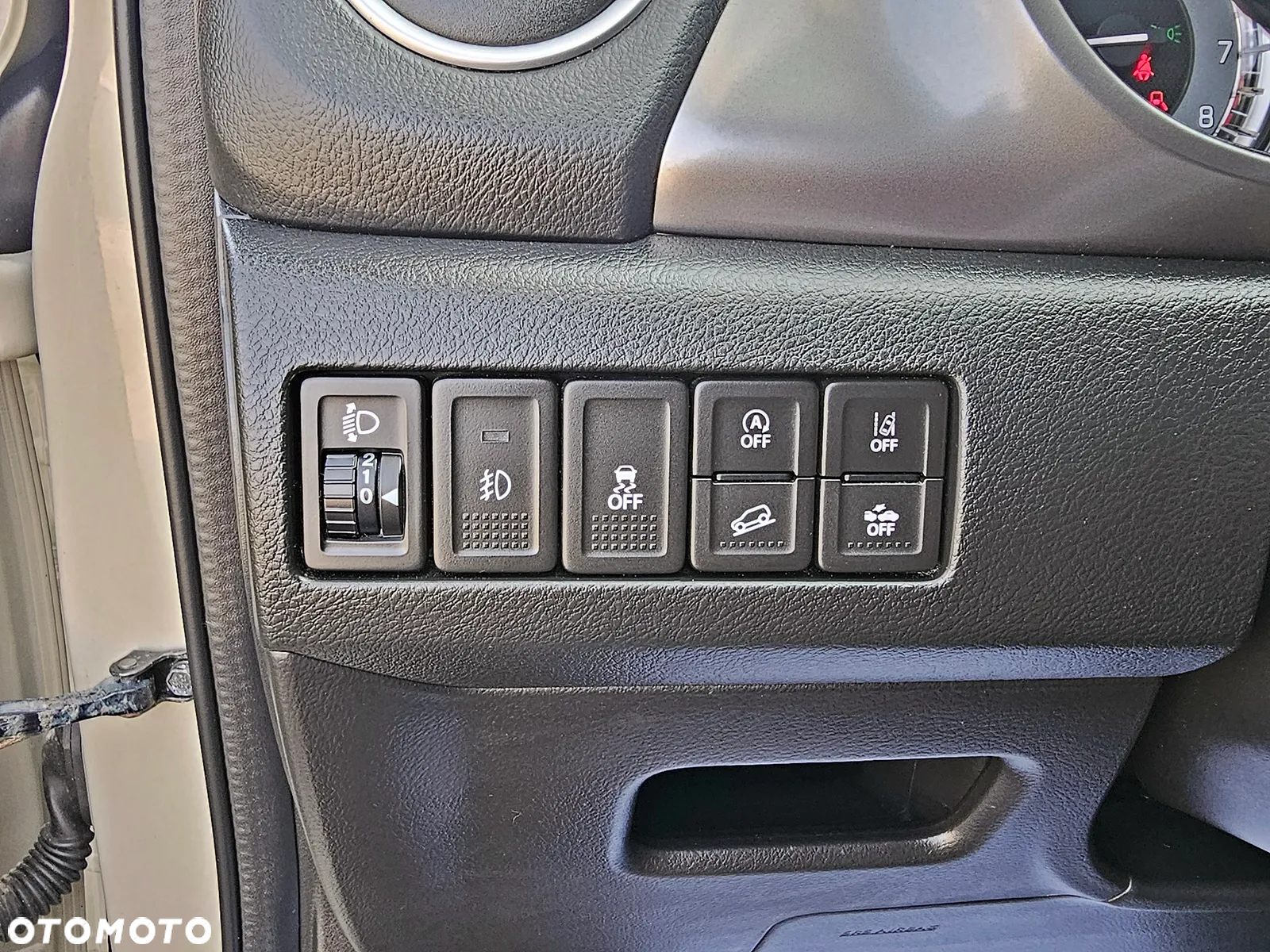 Suzuki Vitara - 25