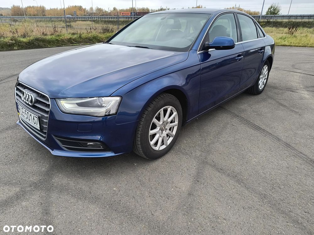 Audi A4 2015 photo 4