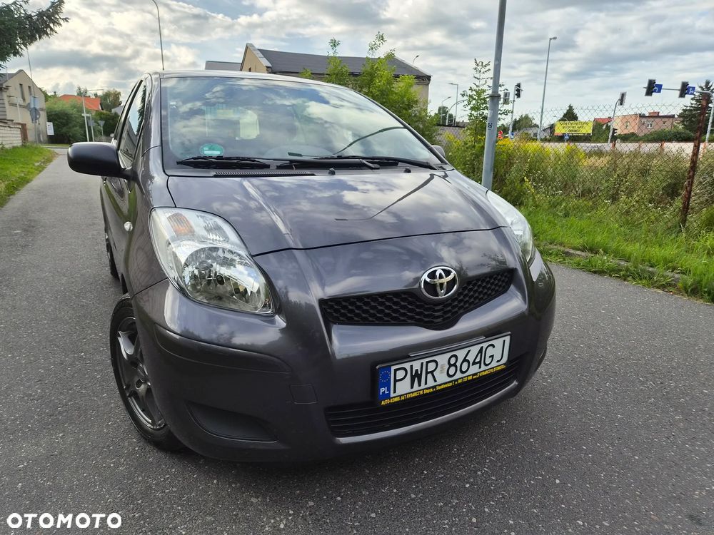 Toyota Yaris 1.33 VVT-i Sol - 2