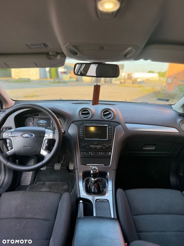 Ford Mondeo 2.0 TDCi Ghia - 9