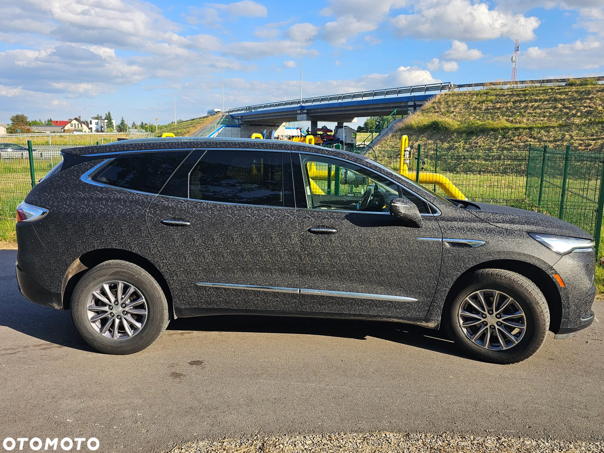 Buick Enclave - 4