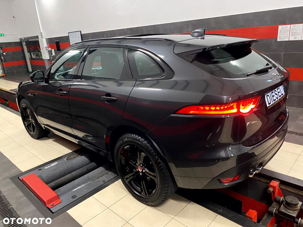 Jaguar F-Pace 20d AWD R-Sport - 7