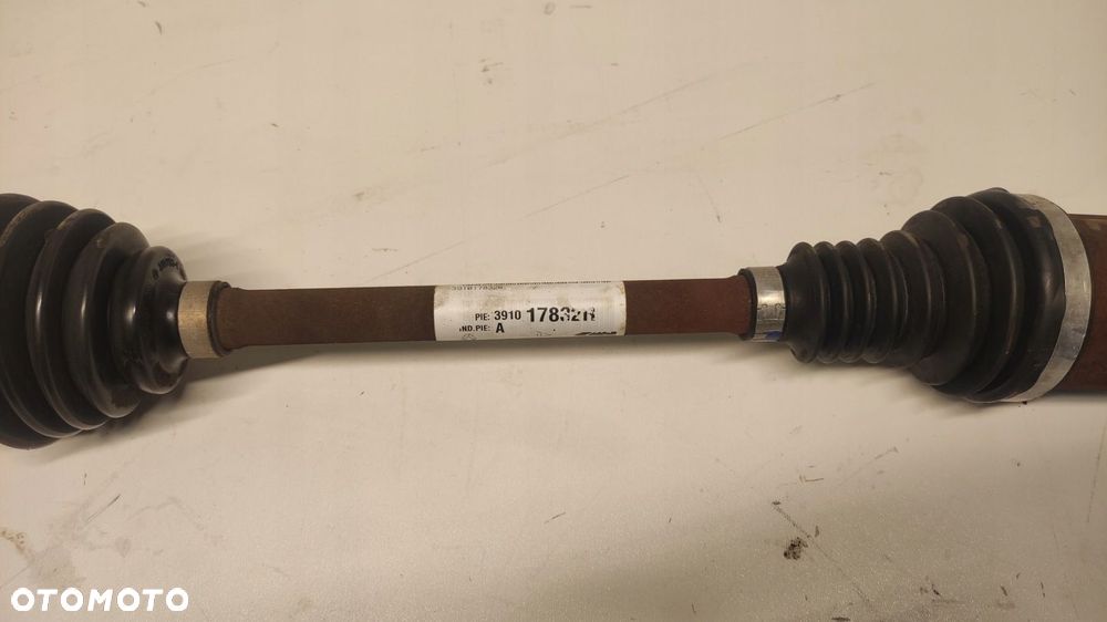 PÓŁOŚ LEWA DACIA SANDERO II STEPWAY 0.9 TCE 391017832R 12-16 - 3