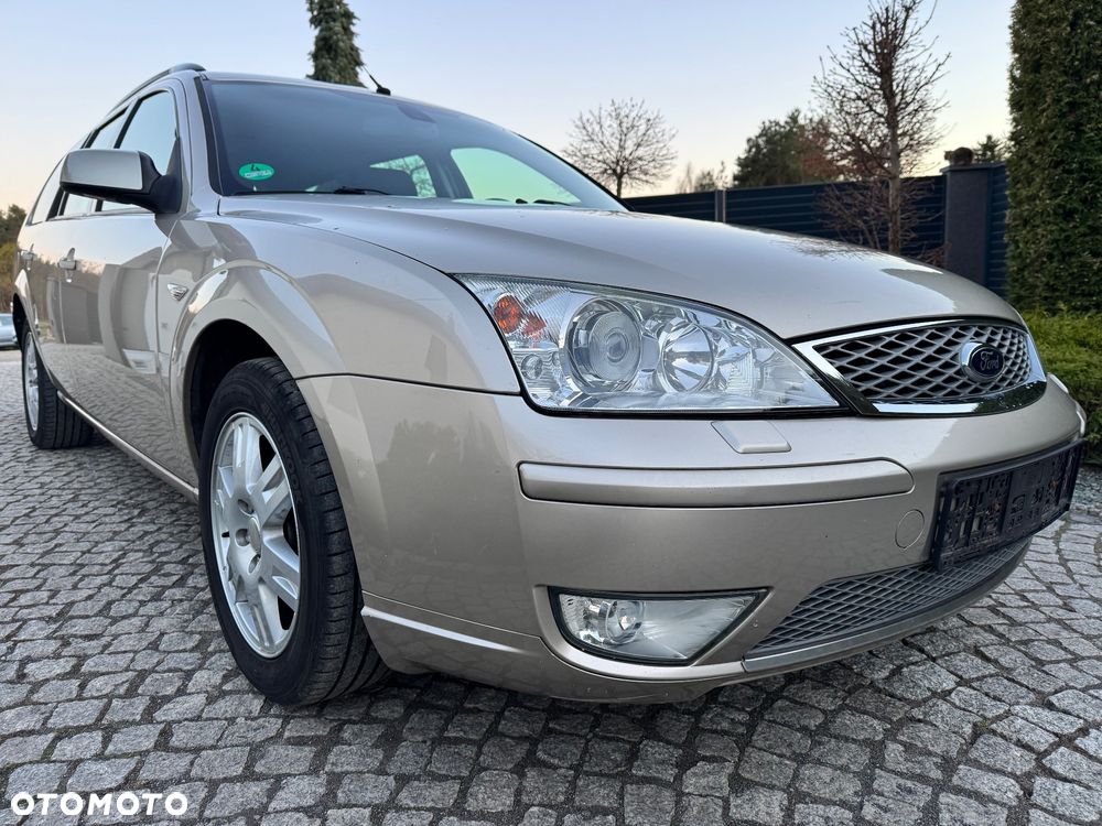 Ford Mondeo - 8