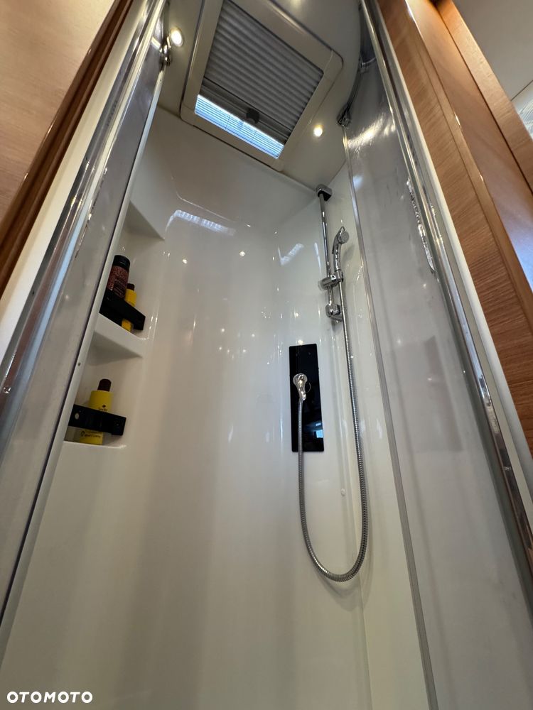 Mercedes-Benz Carthago Chic C-Line I 4.9L Srebrny - AUTOMAT - 20