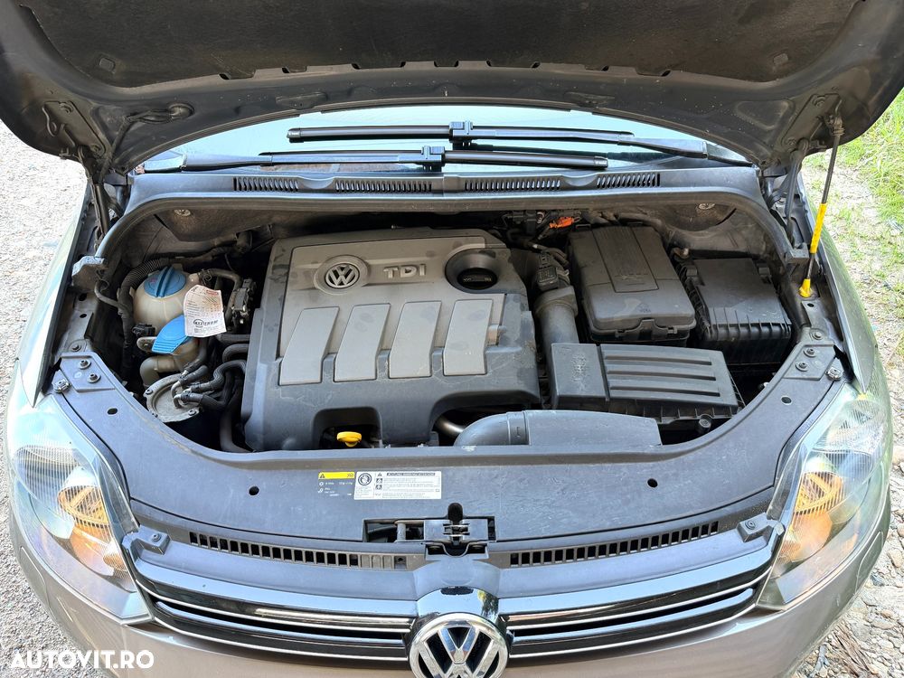 Volkswagen Golf Plus 1.6 TDI DPF Life - 15