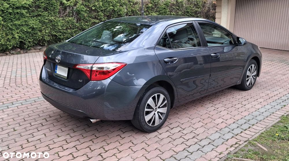 Toyota Corolla - 8