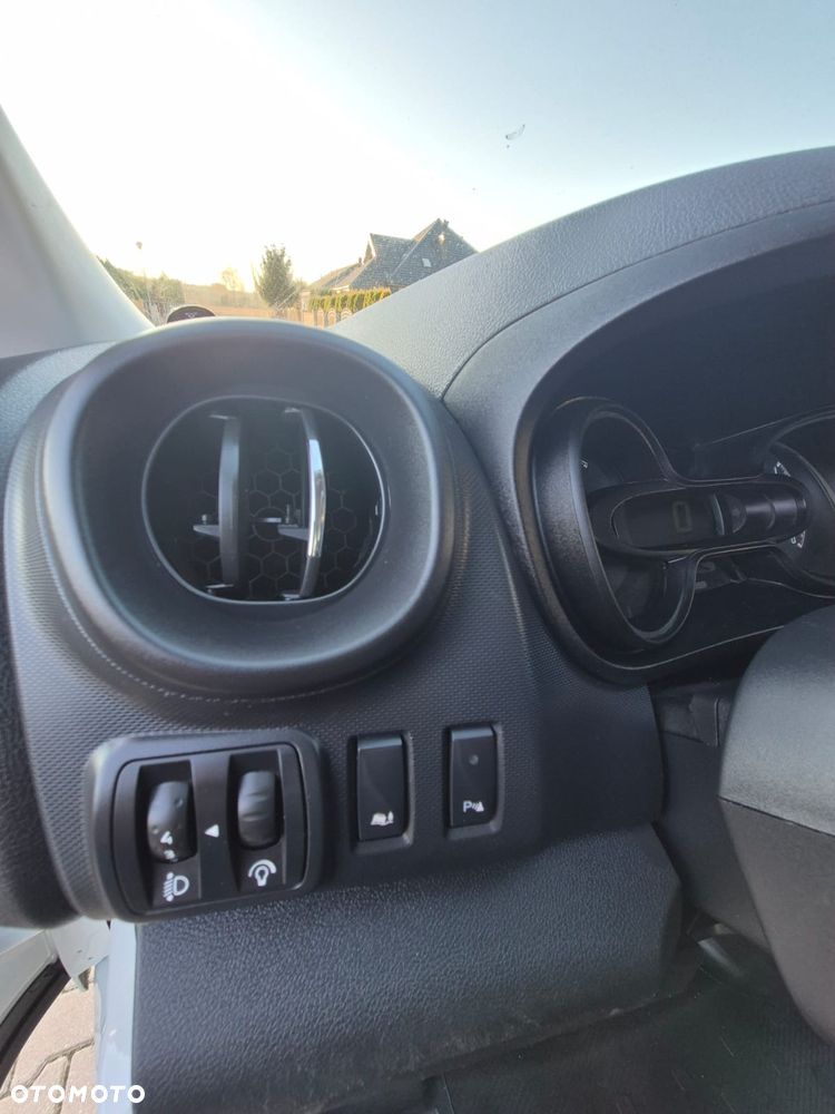 Renault Trafic Talento 120koni Long 143Tys km Klima Super stan - 10