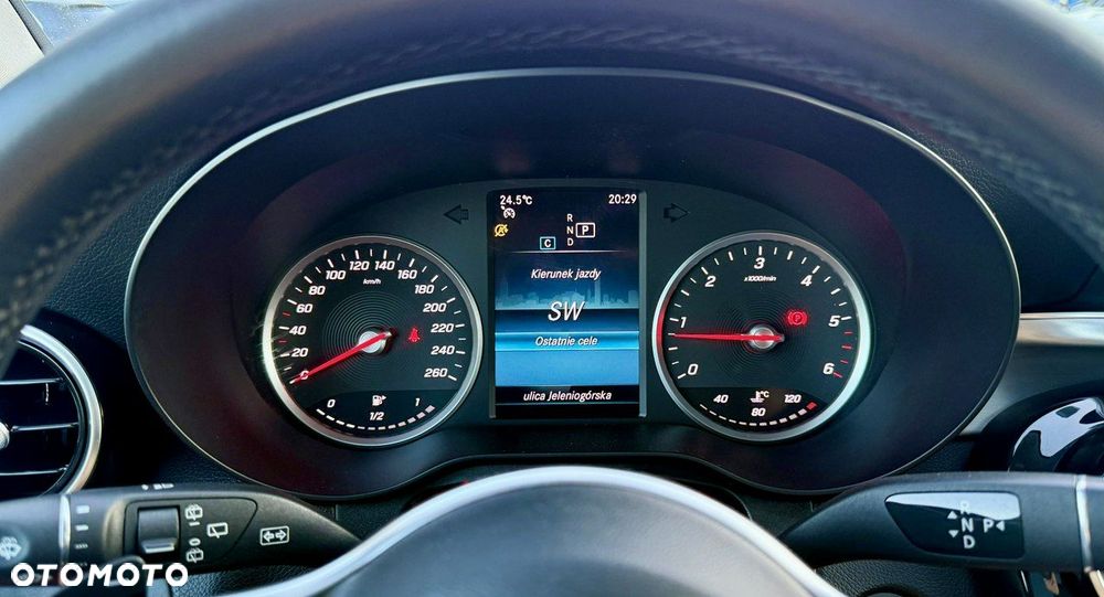 Mercedes-Benz GLC 300 d 4Matic 9G-TRONIC - 27