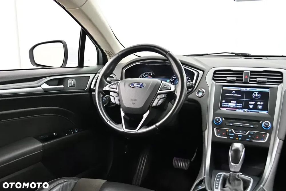 Ford Mondeo - 16