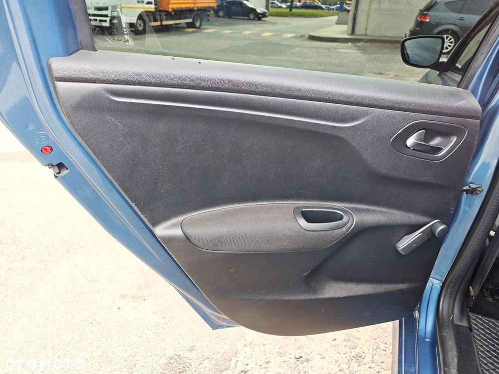 Peugeot 301 1.6 HDi Access - 13