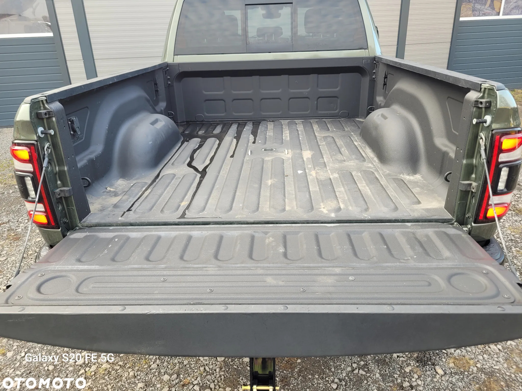 RAM 2500 - 29