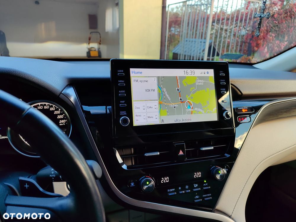 Toyota Camry 2.5 Hybrid Executive CVT - 3