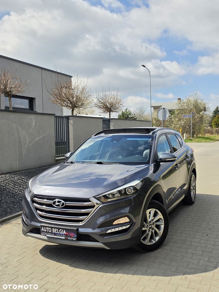Hyundai Tucson 1.7 CRDI BlueDrive Style 2WD - 5