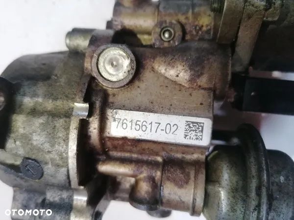 BMW E90 E91 - POMPY WTRYSKOWA 7615617 , 7615617-02 - 2