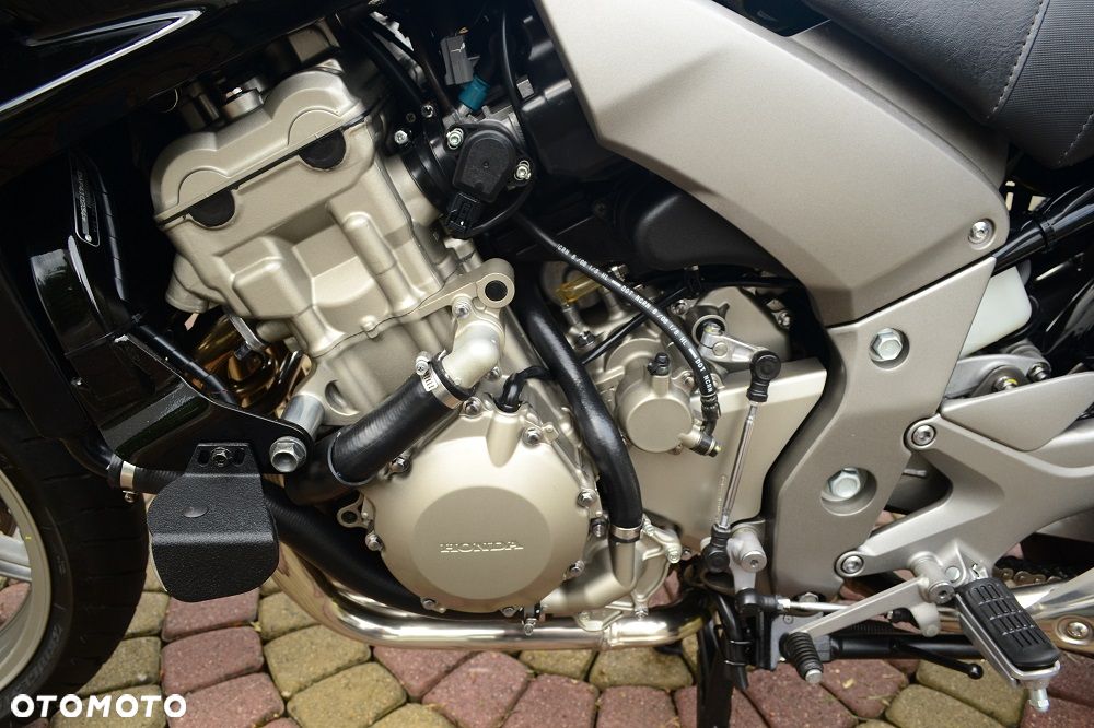 Honda CBF - 18