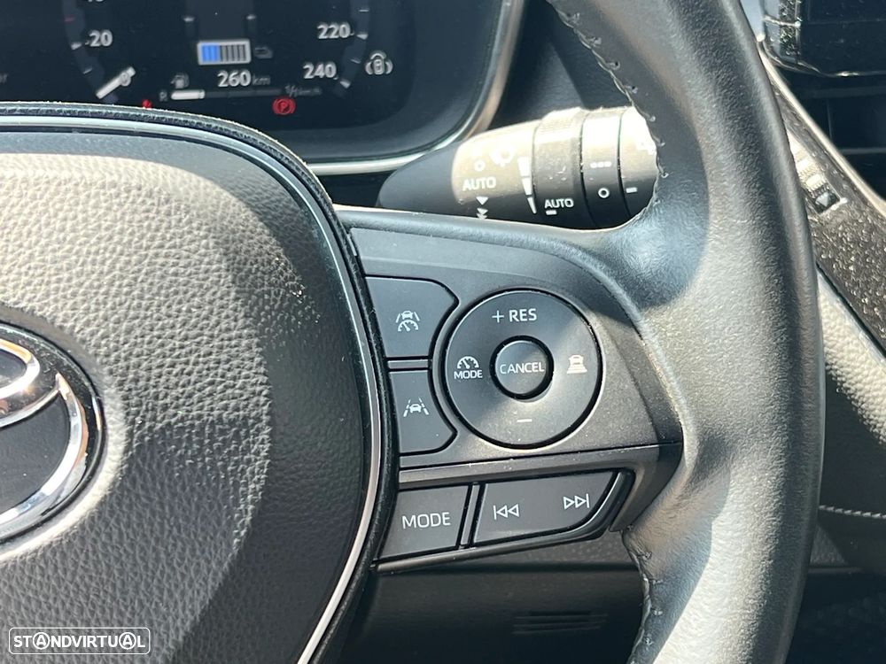 Toyota Corolla 1.8 Hybrid Comfort Plus - 19