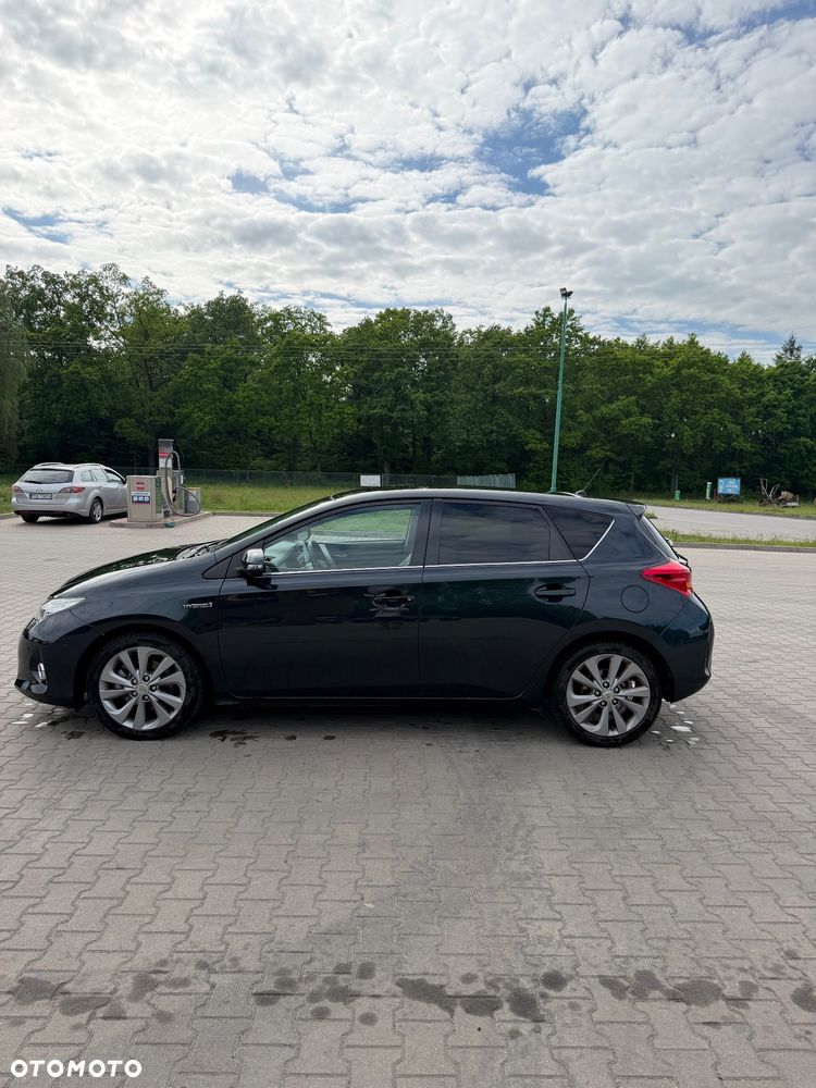 Toyota Auris - 10