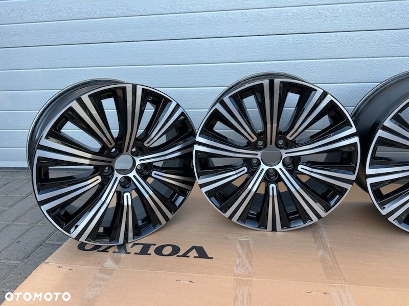 Felgi VOLVO 18"32243391 5x108 - 2