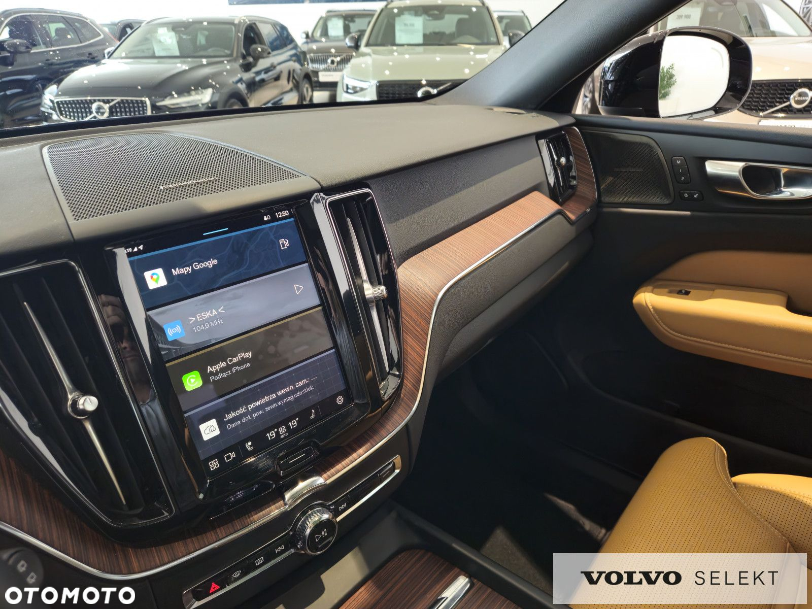 Volvo XC 60 - 30