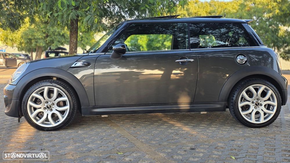 MINI 3 Portas Cooper S - 6
