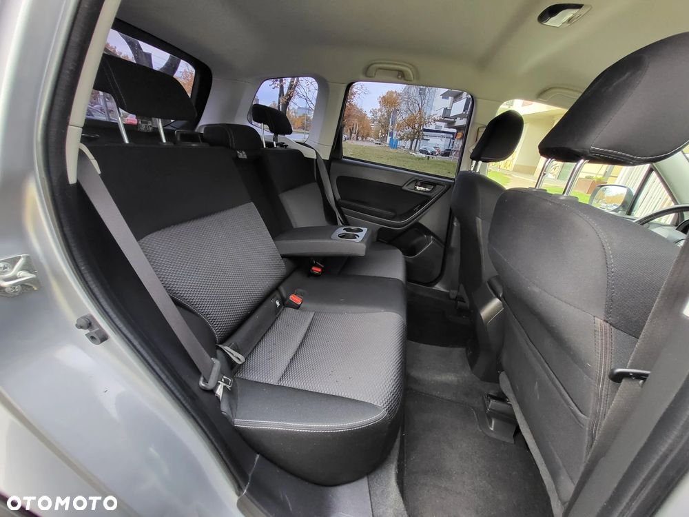 Subaru Forester 2.0i Comfort Lineartronic - 30