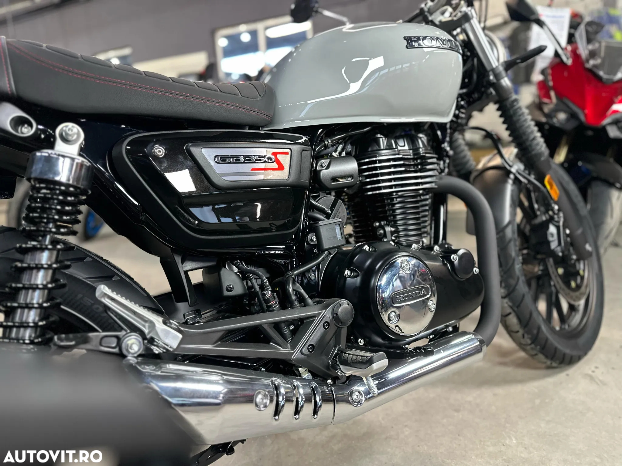 Honda GB 350S - 3