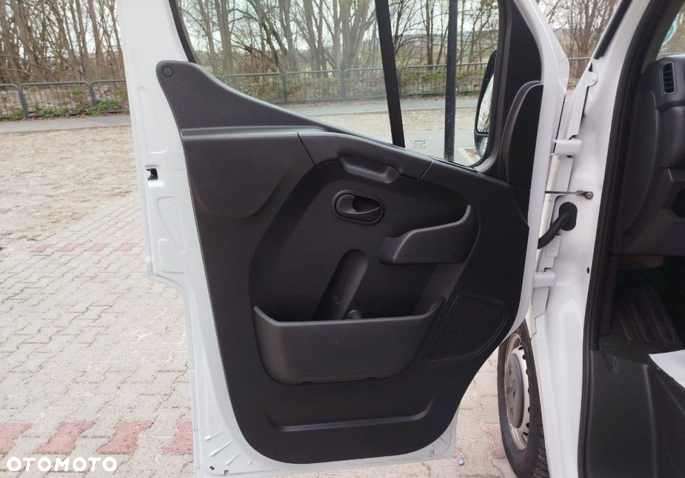 Renault Master - 10