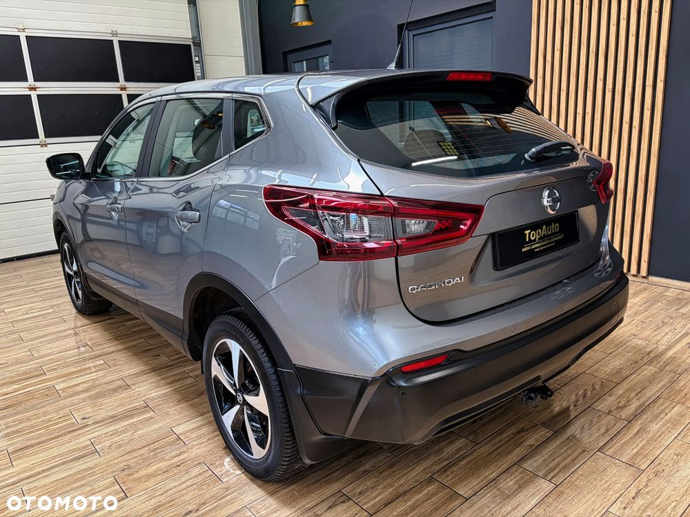 Nissan Qashqai 1.3 DIG-T N-Connecta - 9