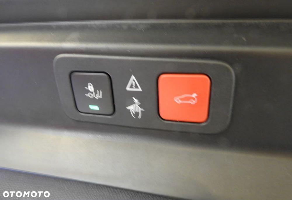 Peugeot 5008 BlueHDi 130 EAT8 GT - 27