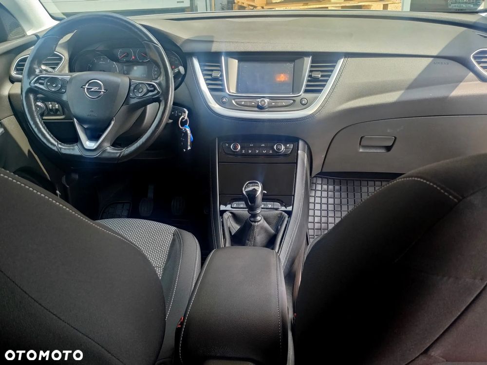 Opel Grandland X - 16