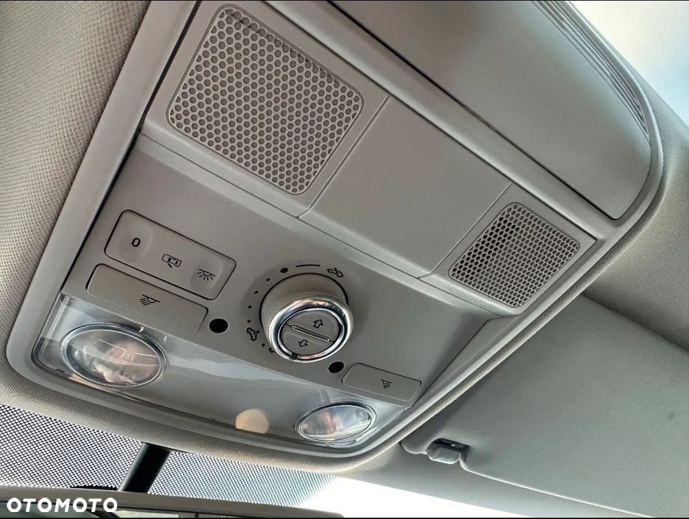 Volkswagen Golf Variant 1.4 TSI DSG Comfortline - 11